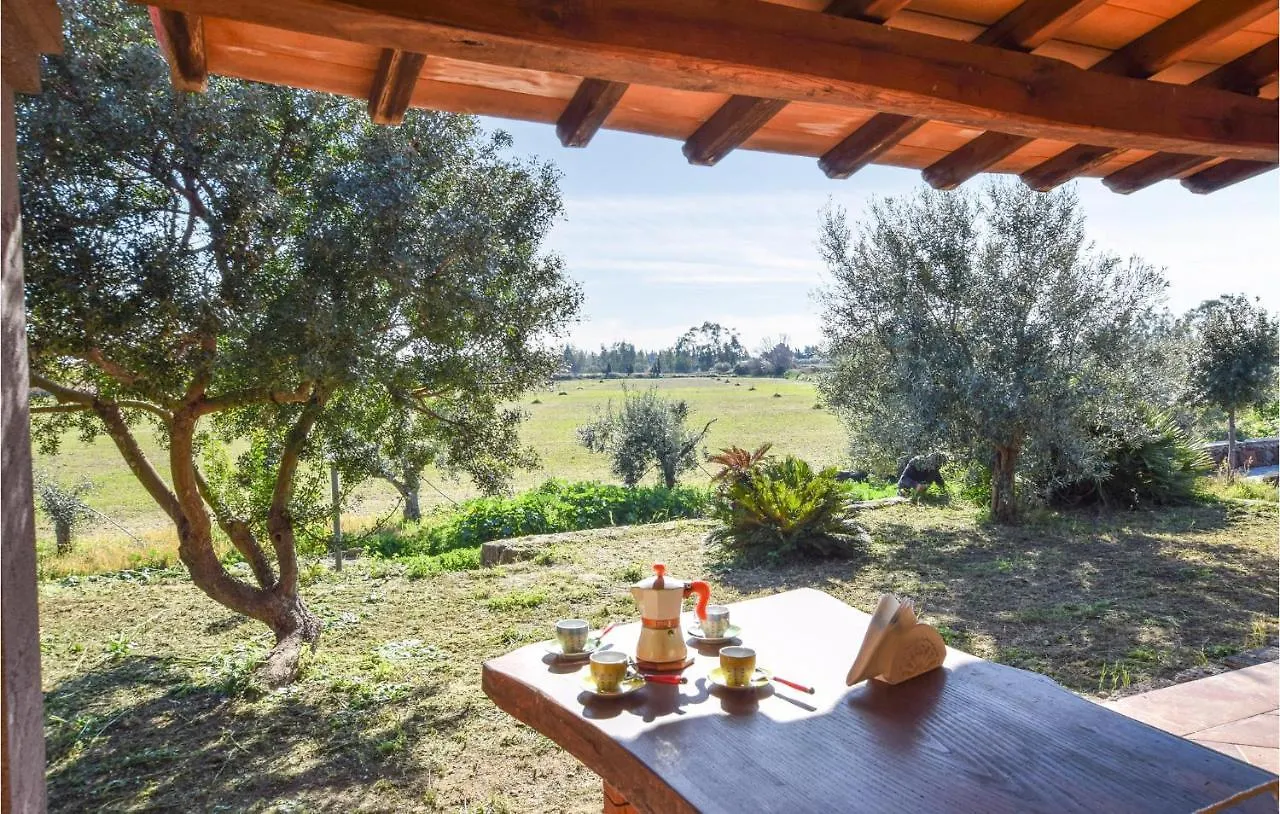 1 Bedroom Awesome Home In Orosei location